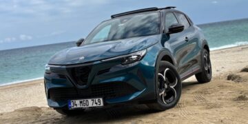 Alfa Romeo Junior Ibrida Hybrid Test