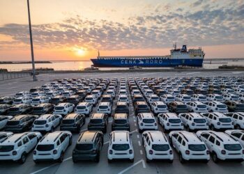 Türkiye’nin Otomobil Taşıyan İlk Gemisi 17 Yılda 1 Milyon Araç Taşıdı