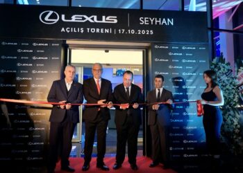 Lexus Türkiye’deki Büyüme Yolculuğuna Adana Showroomuyla Devam Ediyor