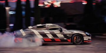 Brad Pitt, Mercedes-AMG GT 4-Kapı Coupe’nin yeni yüzü oldu