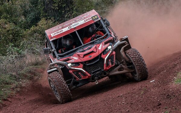 Sakarya’da Yağış Altında Büyük Çekişme