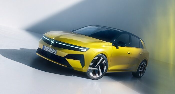 Yeni Opel Astra Tanıtıldı!