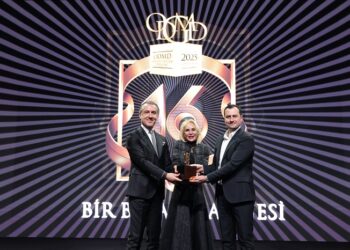 Mercedes-Benz Türk’ün ToolStore Projesine ‘Yılın Sürdürülebilirlik Ödülü’