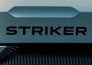 Dacia, yeni crossover modelinin adını STRIKER olarak açıkladı