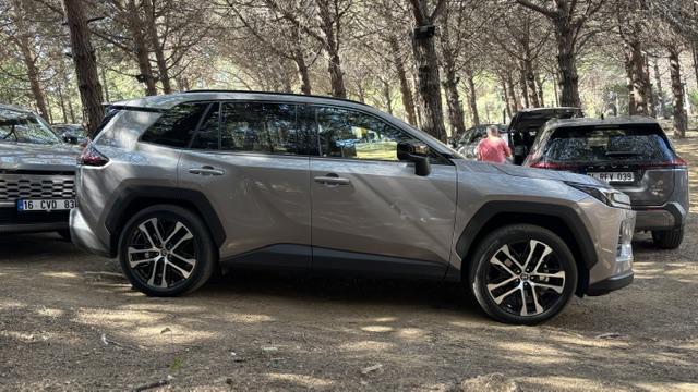 Toyota RAV4 Hibrit 2026